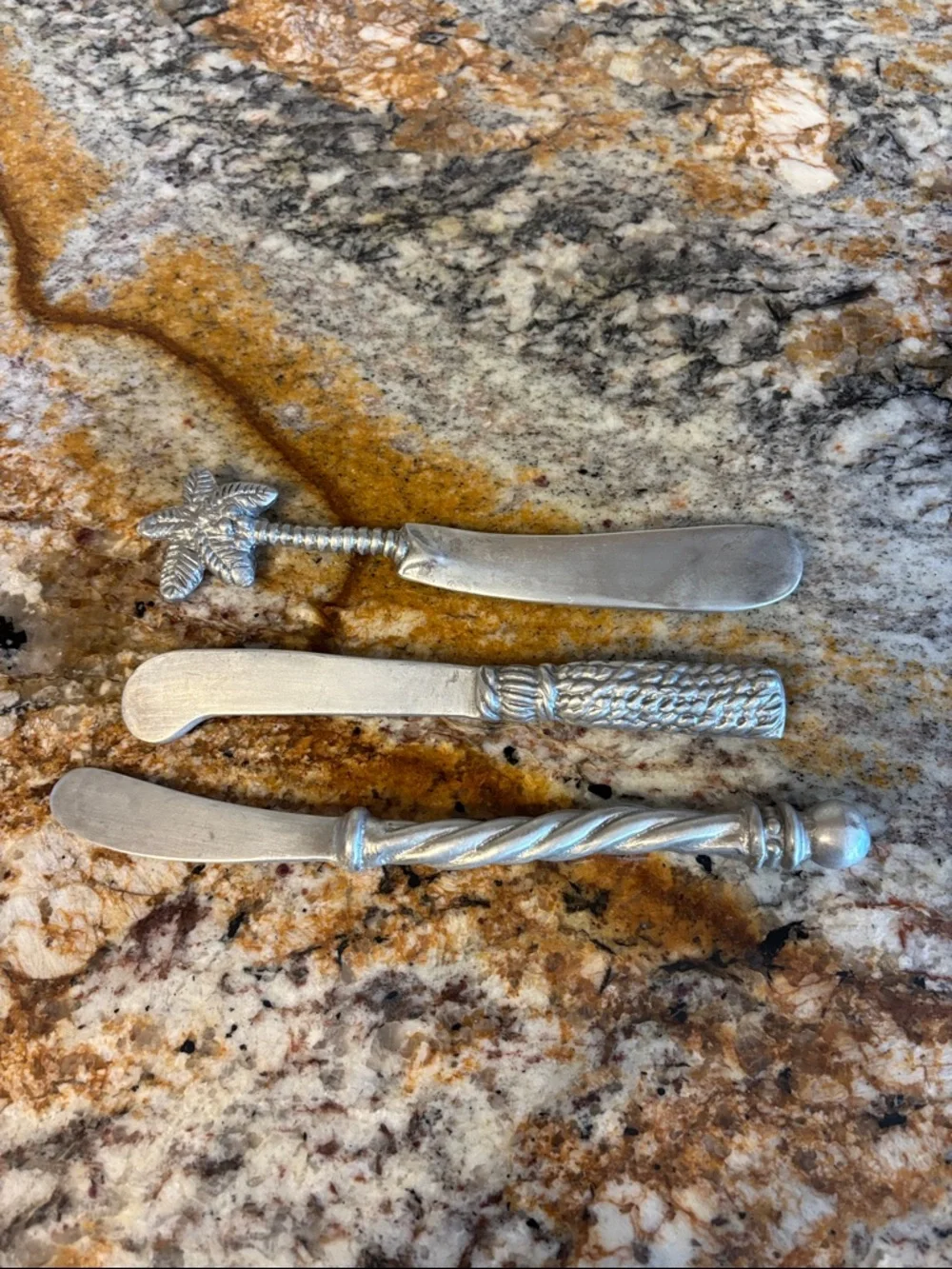 Set of 3 Mariposa Spreaders